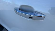 MG HS 1.5 T-GDI PHEV SE 5dr Auto Hatchback